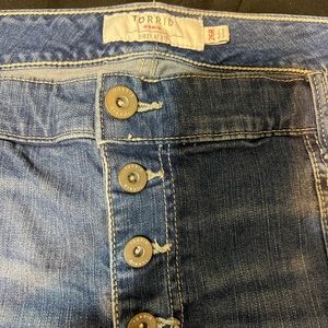 Torrid Button Fly Jeans - 26W - NWOT